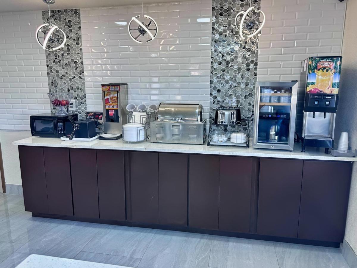 Super 8 By Wyndham Prattville Montgomery Extérieur photo