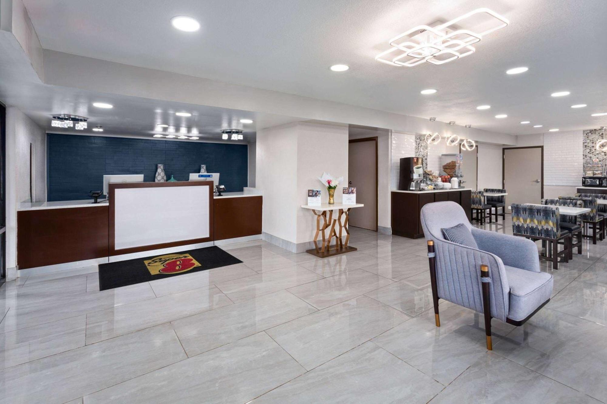Super 8 By Wyndham Prattville Montgomery Extérieur photo