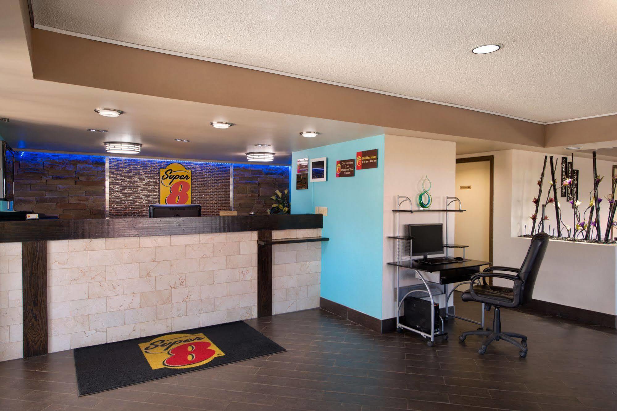 Super 8 By Wyndham Prattville Montgomery Extérieur photo